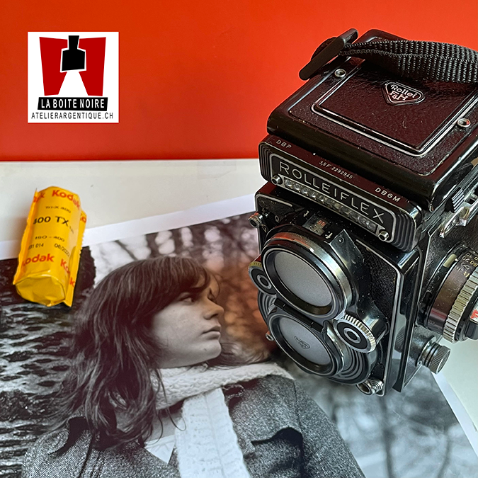 Lire la suite à propos de l’article Ateliers photo argentique pour adultes et enfants les samedis 26 octobre et 2 novembre